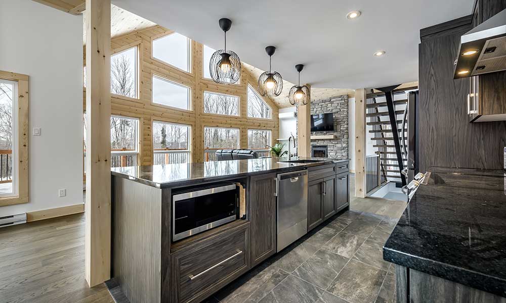 Meticulously clean kitchen